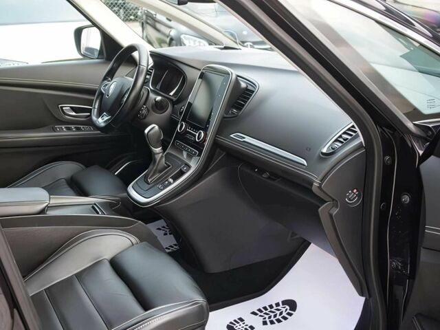 Червоний Рено Сценік, об'ємом двигуна 1.6 л та пробігом 58 тис. км за 7500 $, фото 8 на Automoto.ua