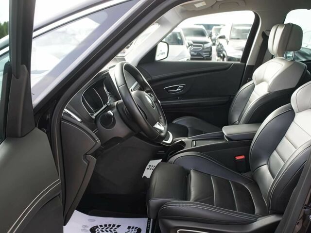 Червоний Рено Сценік, об'ємом двигуна 1.6 л та пробігом 58 тис. км за 7500 $, фото 6 на Automoto.ua