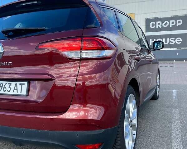 Красный Рено Сценик, объемом двигателя 1.46 л и пробегом 154 тыс. км за 15000 $, фото 6 на Automoto.ua