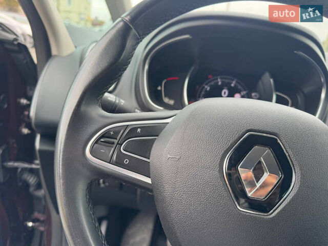 Красный Рено Сценик, объемом двигателя 1.33 л и пробегом 41 тыс. км за 16300 $, фото 58 на Automoto.ua