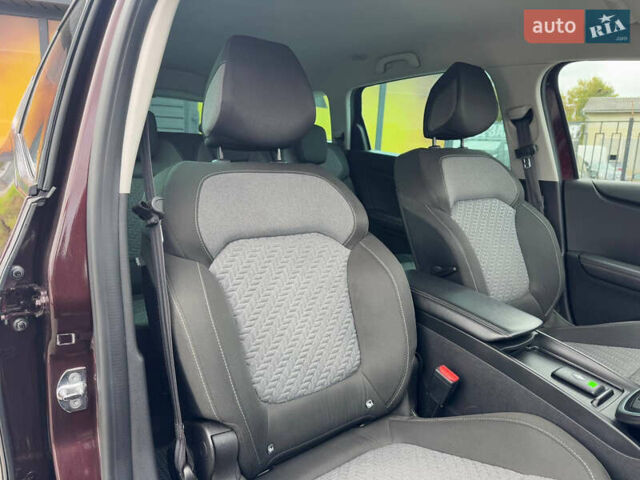 Красный Рено Сценик, объемом двигателя 1.33 л и пробегом 41 тыс. км за 16300 $, фото 31 на Automoto.ua