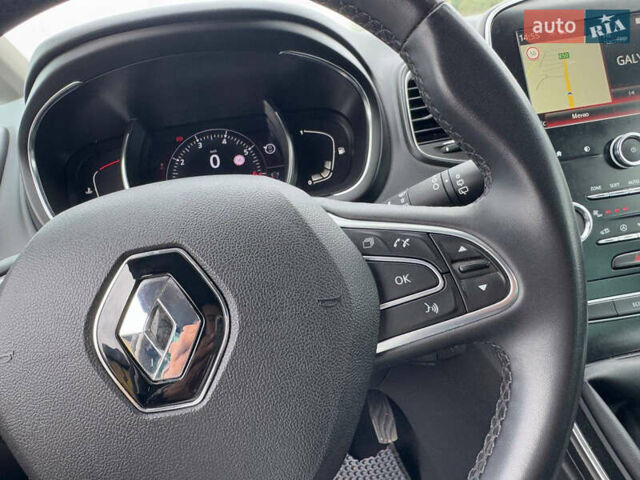 Красный Рено Сценик, объемом двигателя 1.33 л и пробегом 41 тыс. км за 16300 $, фото 59 на Automoto.ua