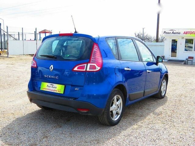 Рено Сценик, объемом двигателя 1.5 л и пробегом 142 тыс. км за 7500 $, фото 2 на Automoto.ua