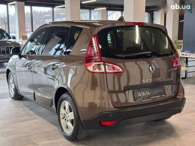 Рено Сценик, объемом двигателя 4.25 л и пробегом 174 тыс. км за 6900 $, фото 14 на Automoto.ua