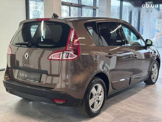 Рено Сценик, объемом двигателя 4.25 л и пробегом 174 тыс. км за 6900 $, фото 13 на Automoto.ua