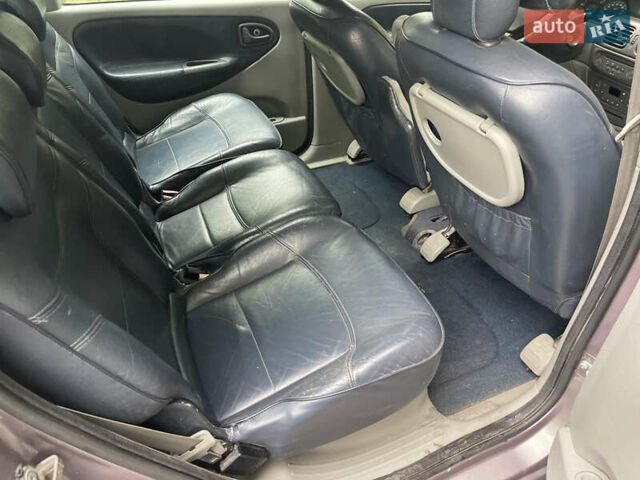 Рено Сценик, объемом двигателя 1.89 л и пробегом 300 тыс. км за 1300 $, фото 5 на Automoto.ua