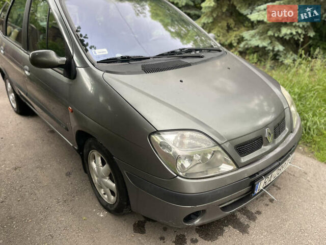 Рено Сценик, объемом двигателя 1.89 л и пробегом 300 тыс. км за 1300 $, фото 1 на Automoto.ua