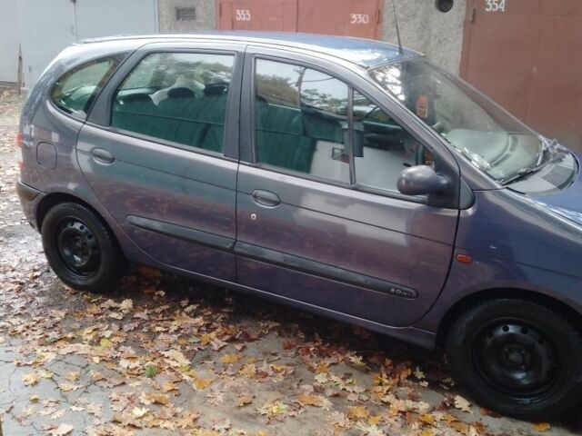 Рено Сценик, объемом двигателя 2 л и пробегом 345 тыс. км за 2800 $, фото 1 на Automoto.ua