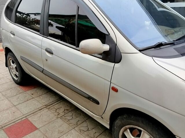 Рено Сценик, объемом двигателя 1.6 л и пробегом 300 тыс. км за 3500 $, фото 3 на Automoto.ua