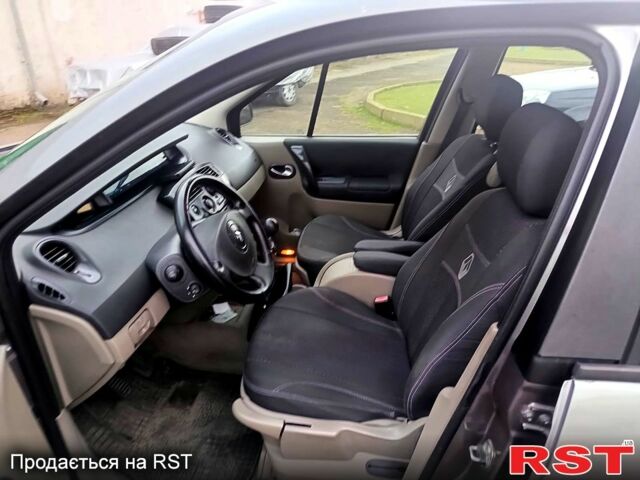 Рено Сценик, объемом двигателя 19 л и пробегом 285 тыс. км за 4400 $, фото 5 на Automoto.ua