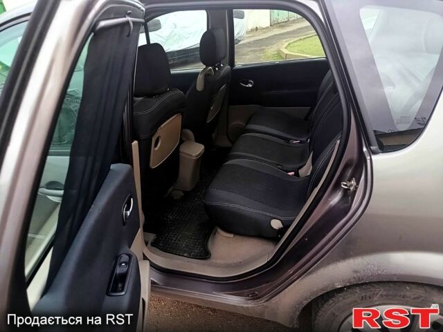 Рено Сценик, объемом двигателя 19 л и пробегом 285 тыс. км за 4400 $, фото 4 на Automoto.ua