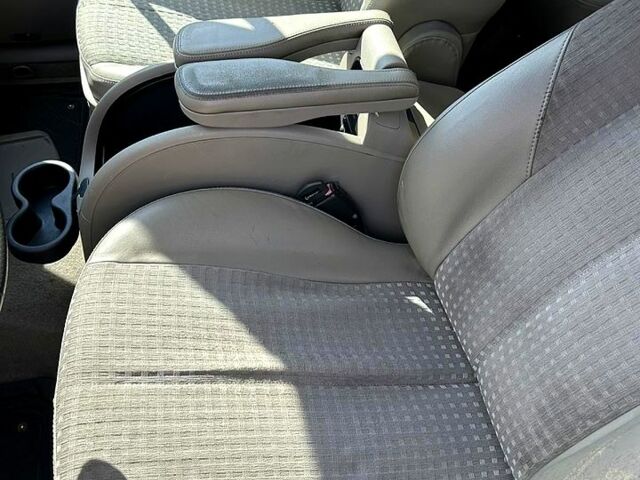 Рено Сценик, объемом двигателя 2 л и пробегом 200 тыс. км за 4000 $, фото 2 на Automoto.ua