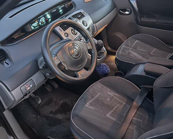 Рено Сценик, объемом двигателя 1.5 л и пробегом 270 тыс. км за 4100 $, фото 4 на Automoto.ua