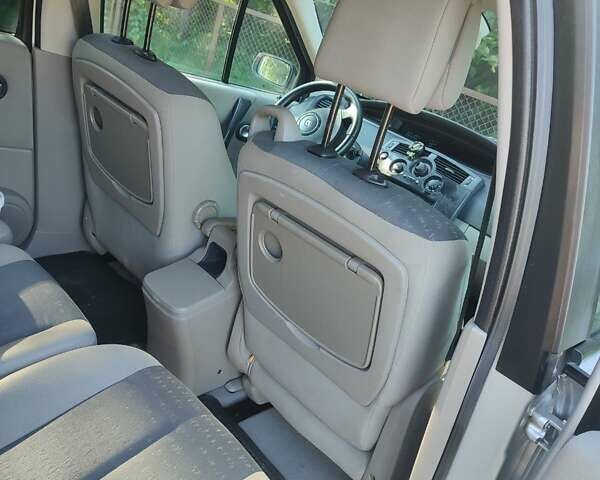 Рено Сценик, объемом двигателя 1.6 л и пробегом 165 тыс. км за 4600 $, фото 14 на Automoto.ua