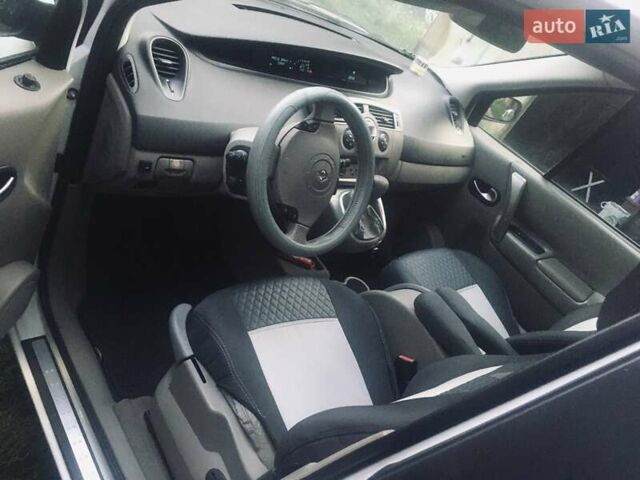 Рено Сценик, объемом двигателя 2 л и пробегом 254 тыс. км за 4300 $, фото 15 на Automoto.ua