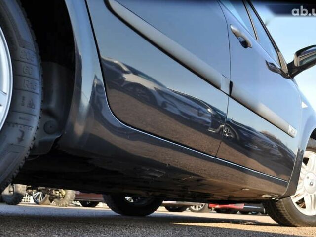 Рено Сценик, объемом двигателя 1.6 л и пробегом 138 тыс. км за 6300 $, фото 18 на Automoto.ua