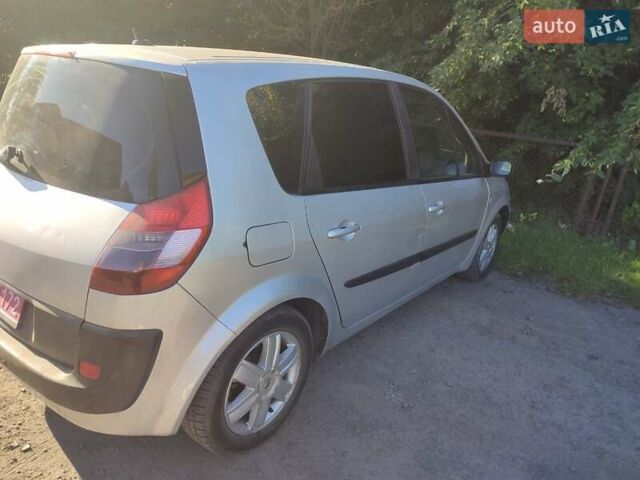 Рено Сценик, объемом двигателя 1.6 л и пробегом 165 тыс. км за 4600 $, фото 11 на Automoto.ua