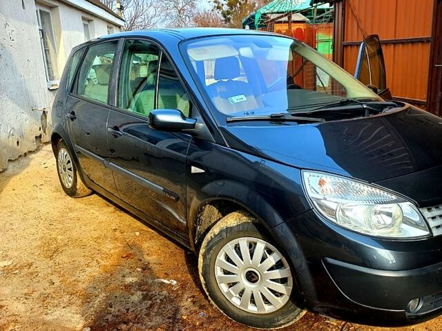 Рено Сценік, об'ємом двигуна 1.6 л та пробігом 273 тис. км за 5000 $, фото 1 на Automoto.ua