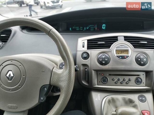 Рено Сценік, об'ємом двигуна 2 л та пробігом 235 тис. км за 5850 $, фото 4 на Automoto.ua