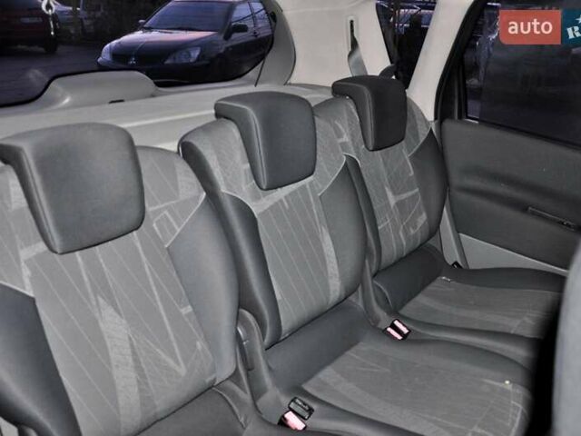 Рено Сценік, об'ємом двигуна 2 л та пробігом 283 тис. км за 3900 $, фото 26 на Automoto.ua