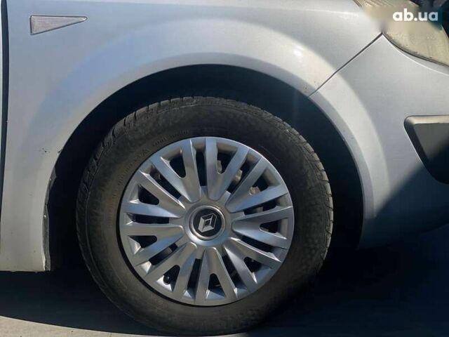 Рено Сценик, объемом двигателя 1.6 л и пробегом 248 тыс. км за 4490 $, фото 14 на Automoto.ua