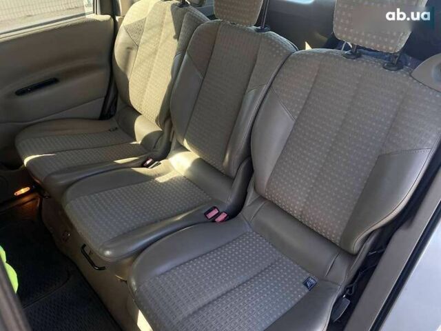 Рено Сценик, объемом двигателя 1.6 л и пробегом 248 тыс. км за 4490 $, фото 12 на Automoto.ua