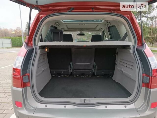Рено Сценик, объемом двигателя 1.6 л и пробегом 243 тыс. км за 4699 $, фото 9 на Automoto.ua