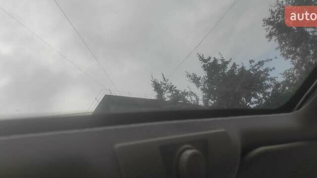 Рено Сценик, объемом двигателя 2 л и пробегом 300 тыс. км за 4900 $, фото 6 на Automoto.ua