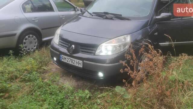 Рено Сценик, объемом двигателя 2 л и пробегом 300 тыс. км за 4900 $, фото 8 на Automoto.ua