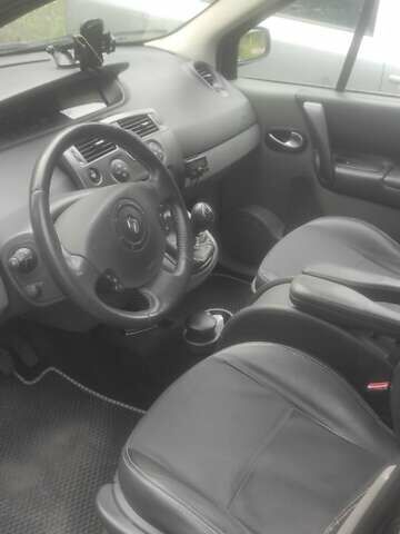 Рено Сценик, объемом двигателя 2 л и пробегом 300 тыс. км за 4900 $, фото 3 на Automoto.ua