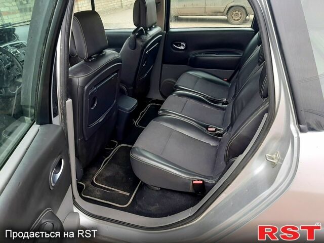 Рено Сценик, объемом двигателя 16 л и пробегом 234 тыс. км за 4700 $, фото 4 на Automoto.ua