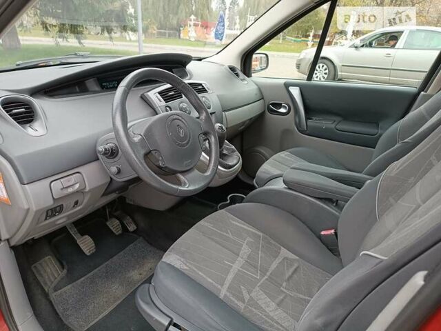 Рено Сценик, объемом двигателя 1.6 л и пробегом 243 тыс. км за 4699 $, фото 12 на Automoto.ua