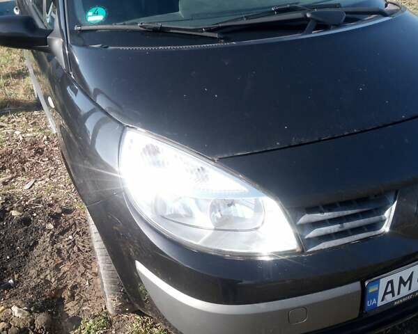 Рено Сценик, объемом двигателя 2 л и пробегом 220 тыс. км за 4700 $, фото 8 на Automoto.ua