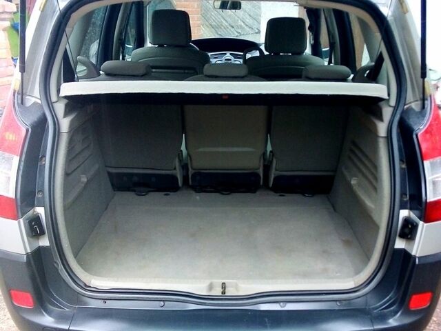 Рено Сценик, объемом двигателя 1.6 л и пробегом 0 тыс. км за 5100 $, фото 3 на Automoto.ua