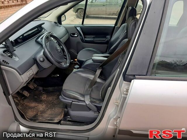 Рено Сценик, объемом двигателя 16 л и пробегом 234 тыс. км за 4700 $, фото 5 на Automoto.ua