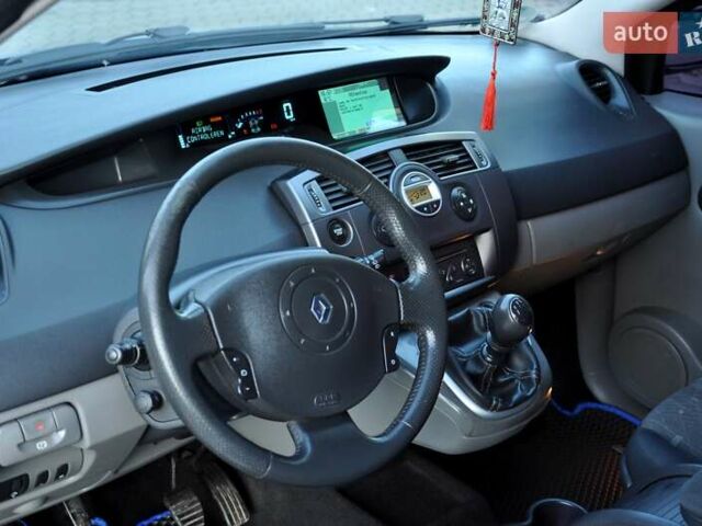 Рено Сценік, об'ємом двигуна 2 л та пробігом 283 тис. км за 3900 $, фото 18 на Automoto.ua