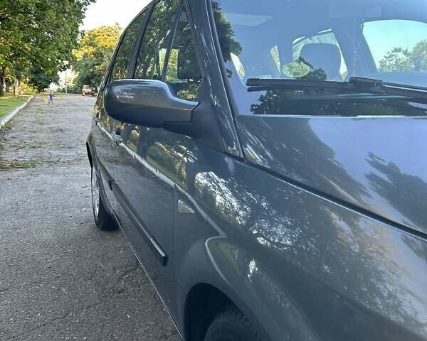Рено Сценик, объемом двигателя 1.6 л и пробегом 228 тыс. км за 4500 $, фото 4 на Automoto.ua