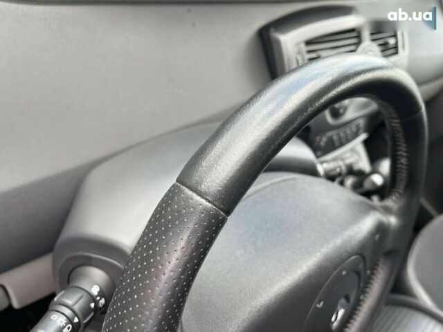 Рено Сценик 2006 в Виннице на Automoto.ua Рено Сценик, объемом двигателя 2 л и пробегом 187 тыс. км за 5600 $, фото 19 на Automoto.ua