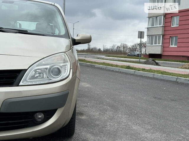 Рено Сценік, об'ємом двигуна 1.6 л та пробігом 170 тис. км за 5899 $, фото 8 на Automoto.ua