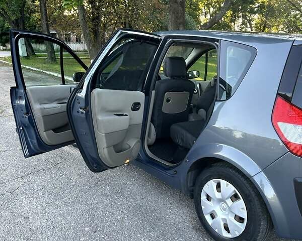 Рено Сценик, объемом двигателя 1.6 л и пробегом 228 тыс. км за 4500 $, фото 25 на Automoto.ua