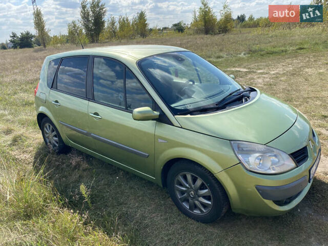 Рено Сценик, объемом двигателя 1.6 л и пробегом 349 тыс. км за 5000 $, фото 6 на Automoto.ua