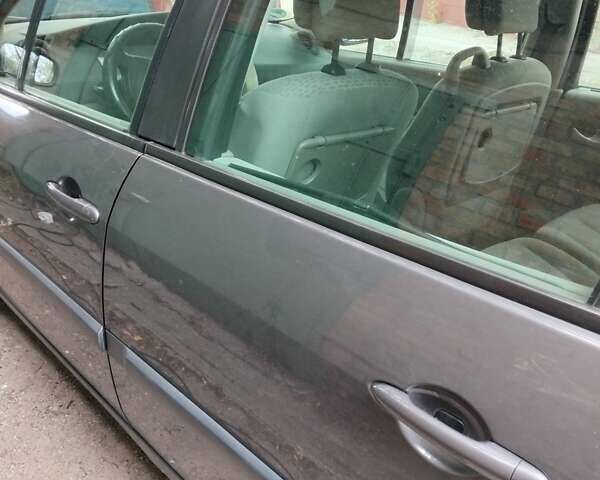 Рено Сценик, объемом двигателя 1.87 л и пробегом 220 тыс. км за 5100 $, фото 5 на Automoto.ua