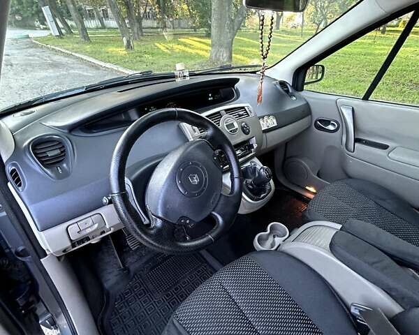 Рено Сценик, объемом двигателя 1.6 л и пробегом 228 тыс. км за 4500 $, фото 51 на Automoto.ua
