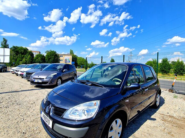 Рено Сценик, объемом двигателя 1.6 л и пробегом 150 тыс. км за 5600 $, фото 1 на Automoto.ua