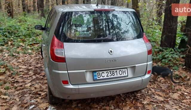 Рено Сценик, объемом двигателя 2 л и пробегом 214 тыс. км за 5100 $, фото 6 на Automoto.ua