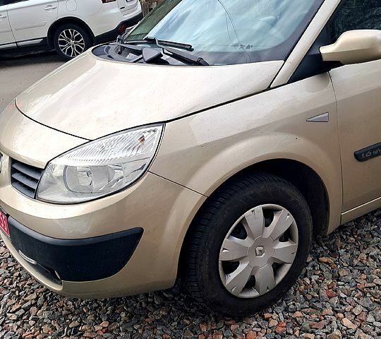 Рено Сценік, об'ємом двигуна 16 л та пробігом 184 тис. км за 5500 $, фото 12 на Automoto.ua