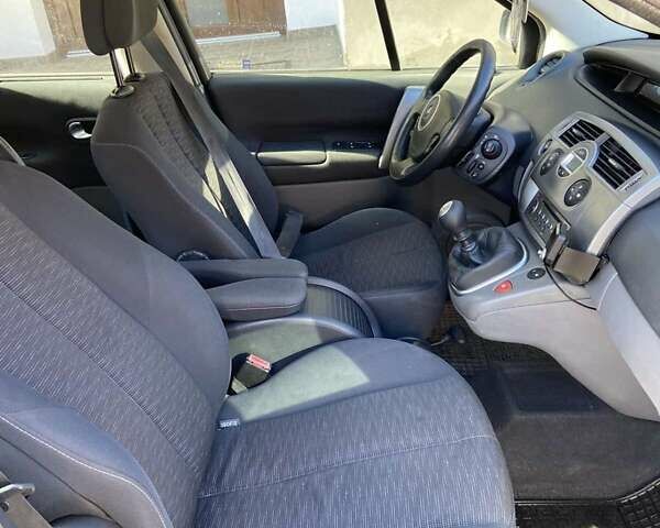 Рено Сценік, об'ємом двигуна 1.5 л та пробігом 250 тис. км за 4600 $, фото 6 на Automoto.ua