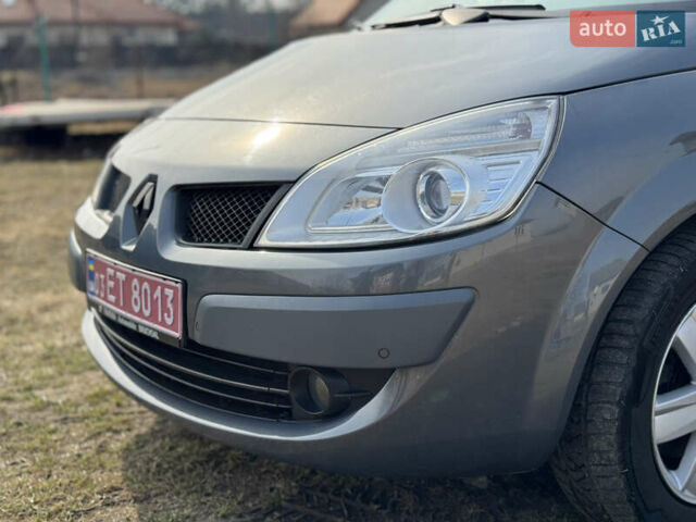 Рено Сценик, объемом двигателя 2 л и пробегом 156 тыс. км за 4750 $, фото 10 на Automoto.ua