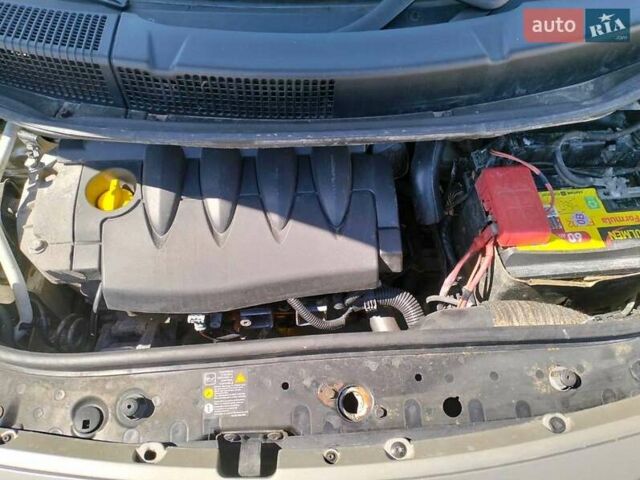 Рено Сценик, объемом двигателя 1.6 л и пробегом 235 тыс. км за 5200 $, фото 19 на Automoto.ua