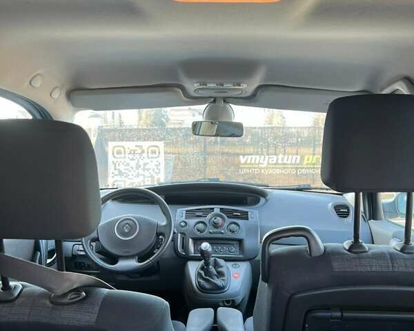 Рено Сценик, объемом двигателя 0 л и пробегом 250 тыс. км за 4800 $, фото 8 на Automoto.ua